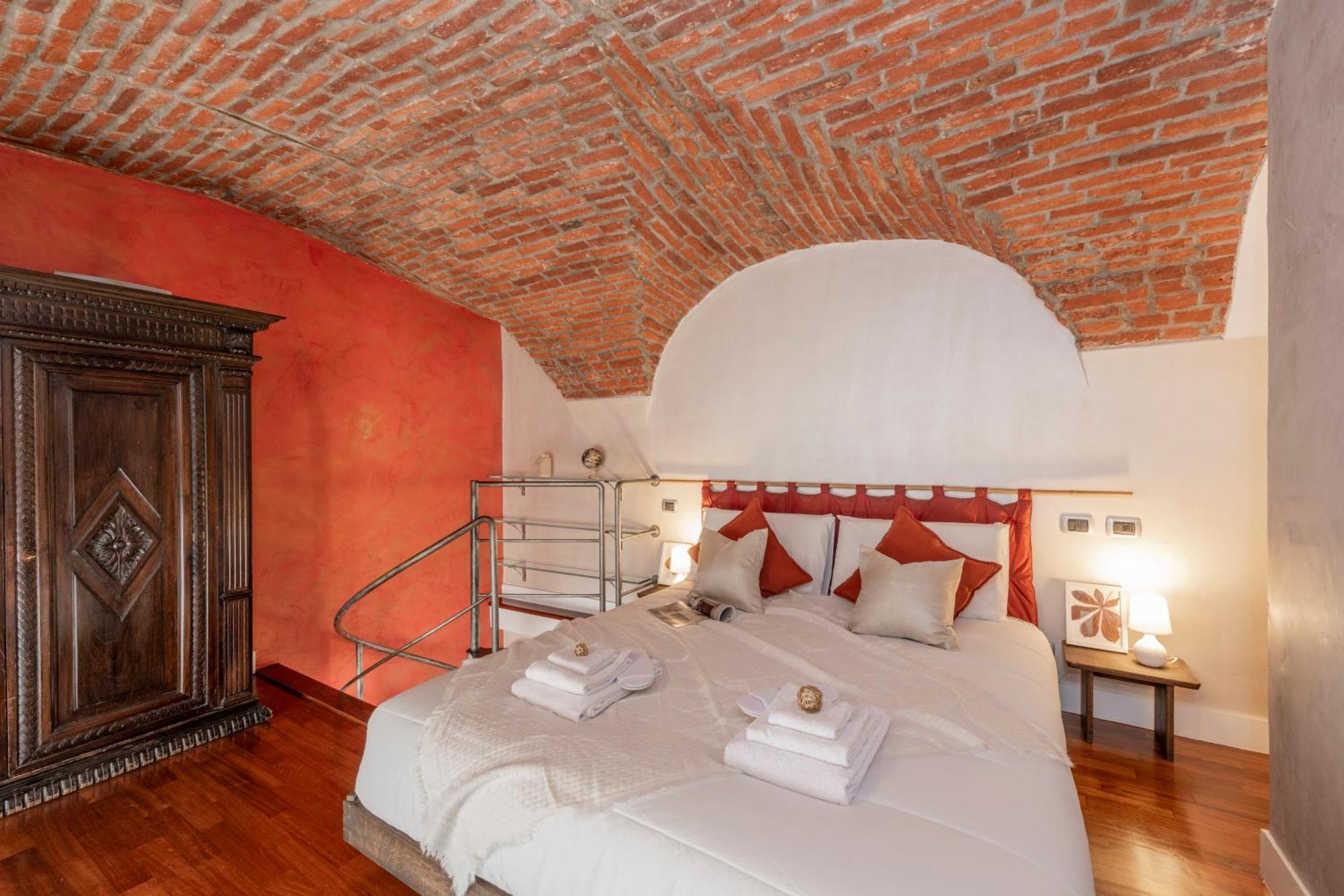 San Babila Luxury Suite - 7Sundays Milan Bagian luar foto