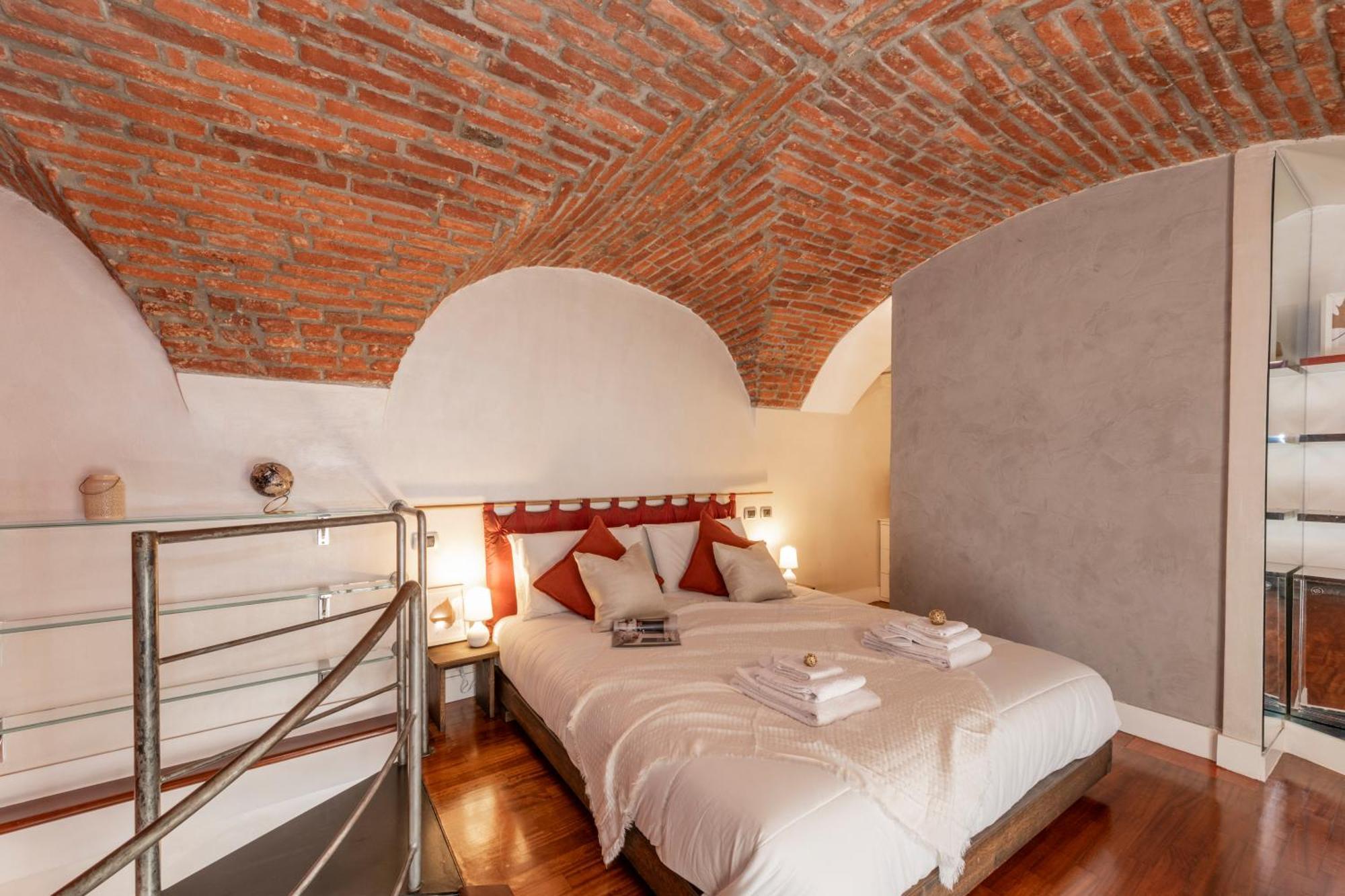 San Babila Luxury Suite - 7Sundays Milan Bagian luar foto