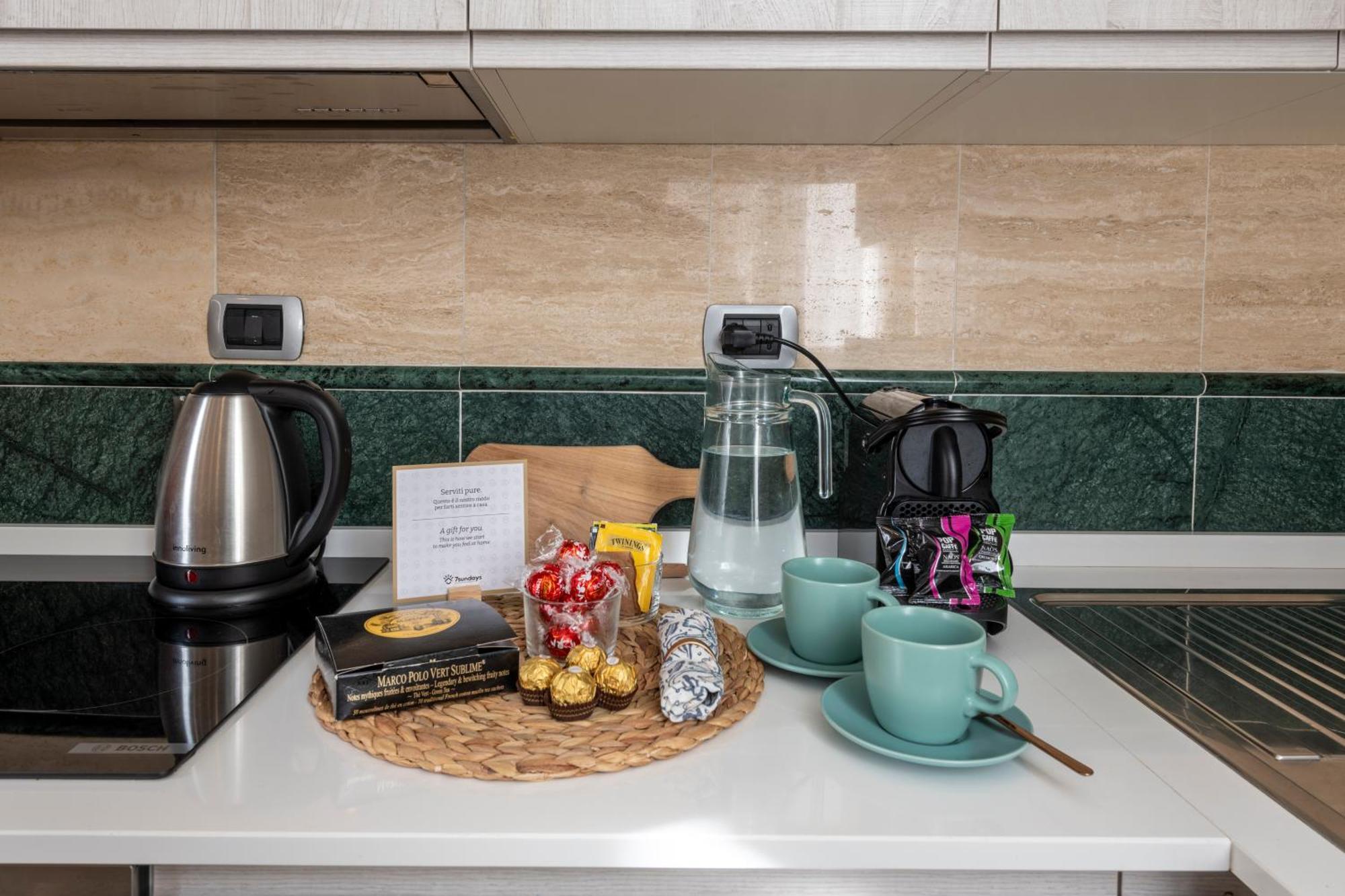 San Babila Luxury Suite - 7Sundays Milan Bagian luar foto