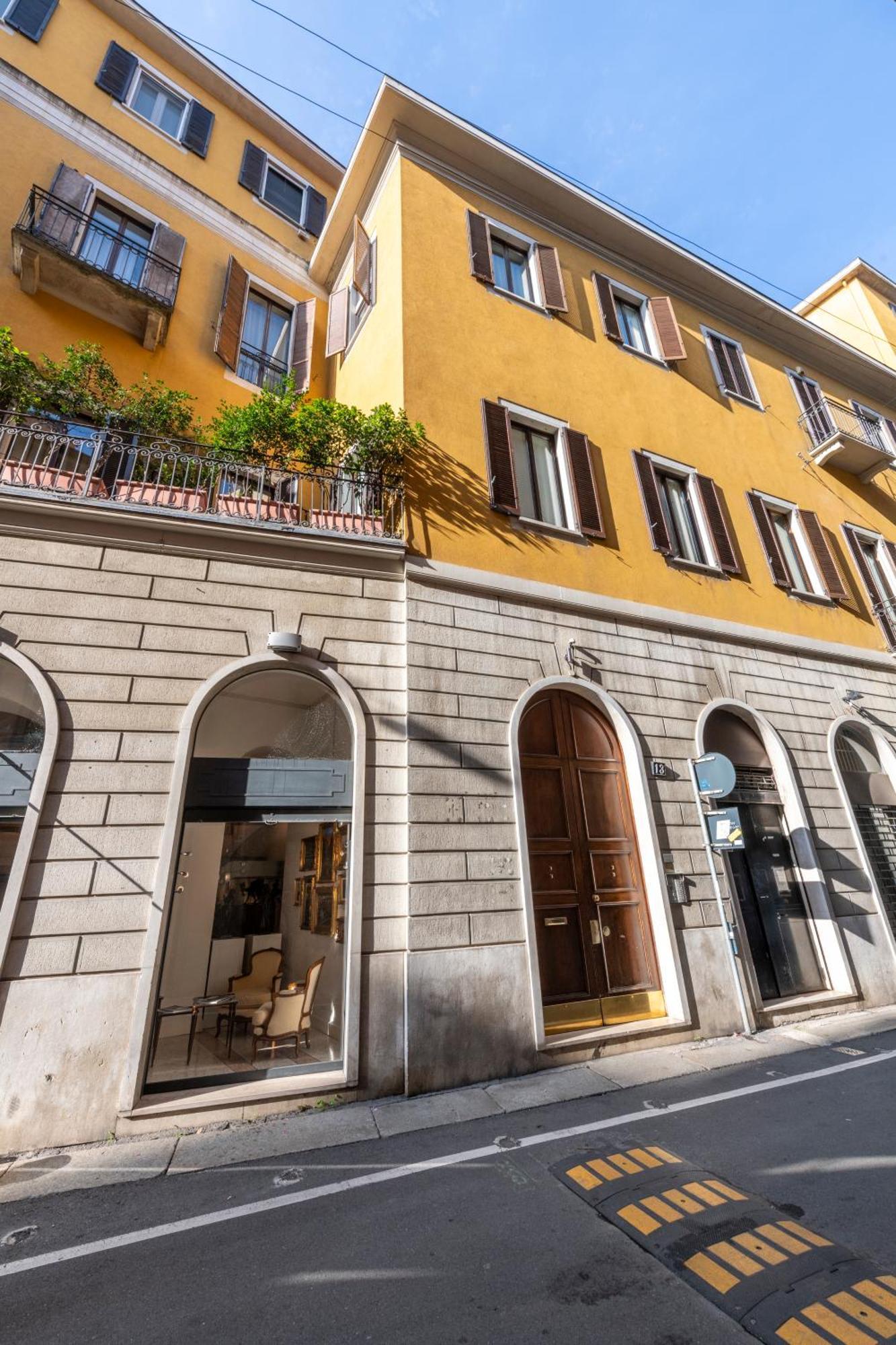 San Babila Luxury Suite - 7Sundays Milan Bagian luar foto