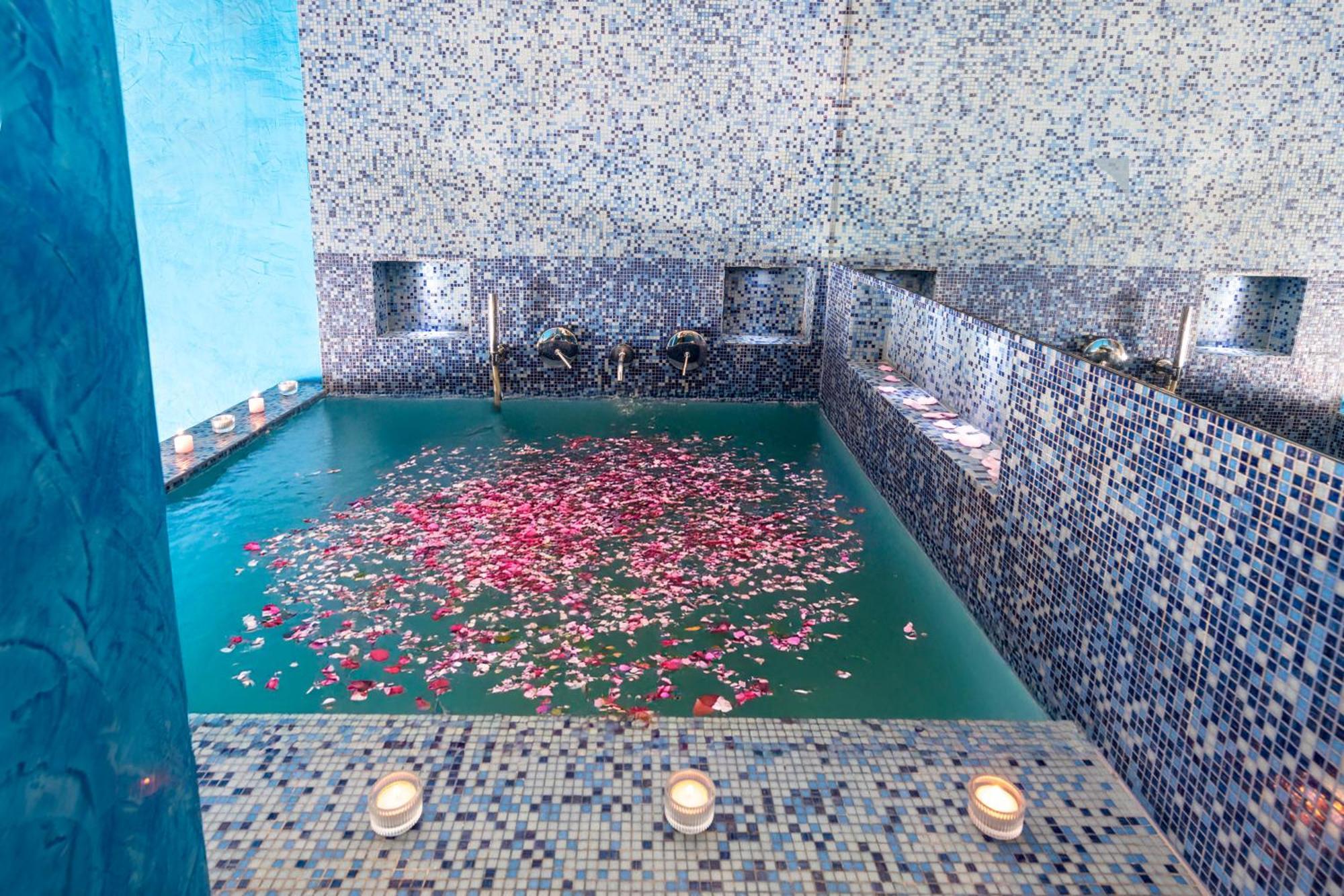 San Babila Luxury Suite - 7Sundays Milan Bagian luar foto